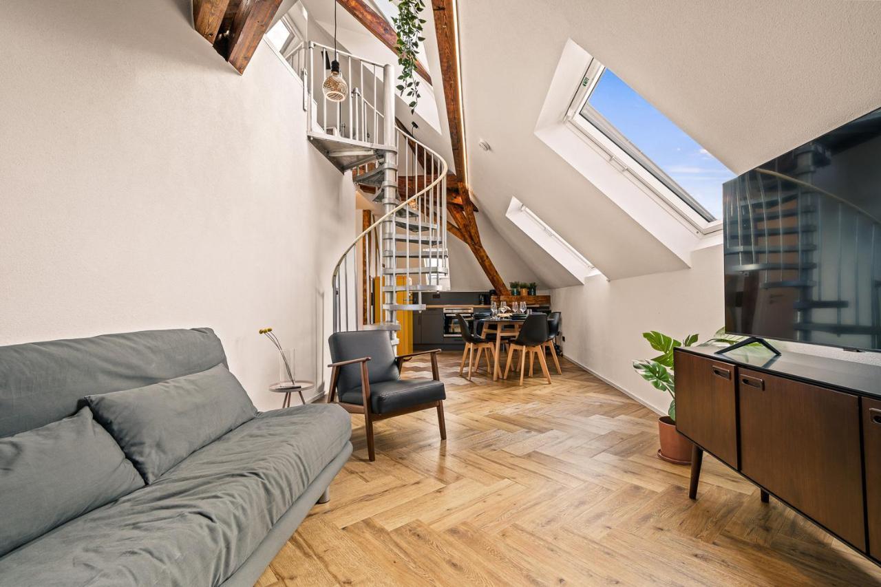 Apartment Maisonette-wohnung Mit Freigelegtem Fachwerk Meckenbeuren